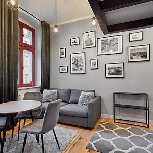 Apartament Stary Browar With Mezzanine, Poznań